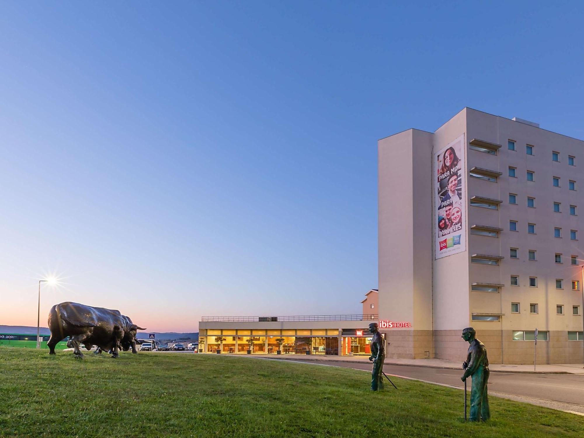 Hotel Ibis Bragança Exterior foto